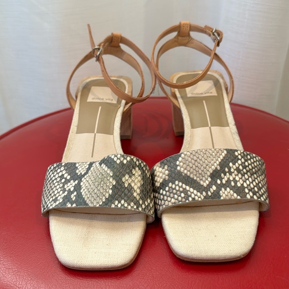 Dolce Vita Snake Skin Block Heel Sz 6.5 - Picture 1 of 7